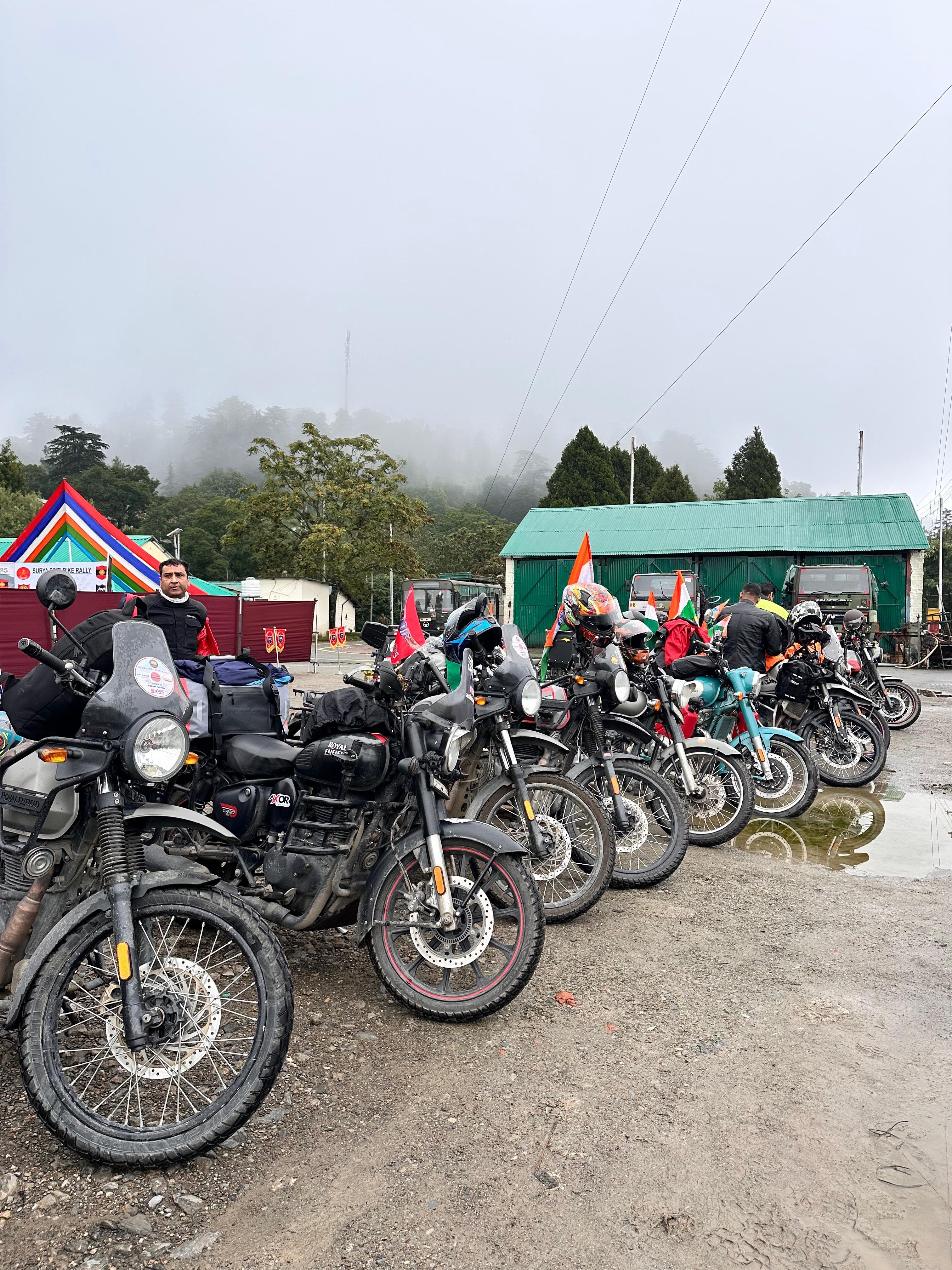 Paragliding Site - Thrilling paragliding with valley views