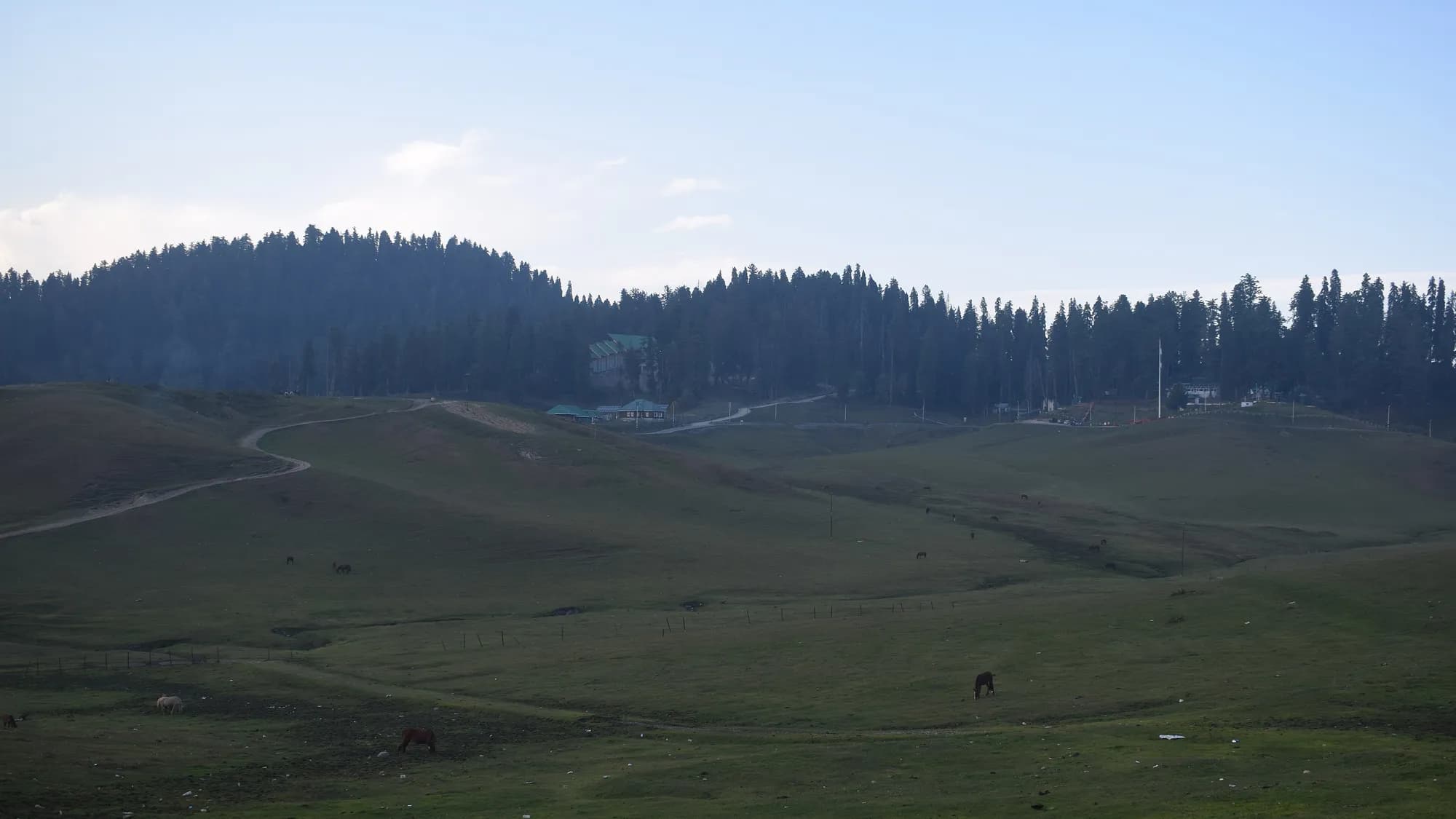 Save a Clear Autumn Day in Srinagar for the Gulmarg Gondola