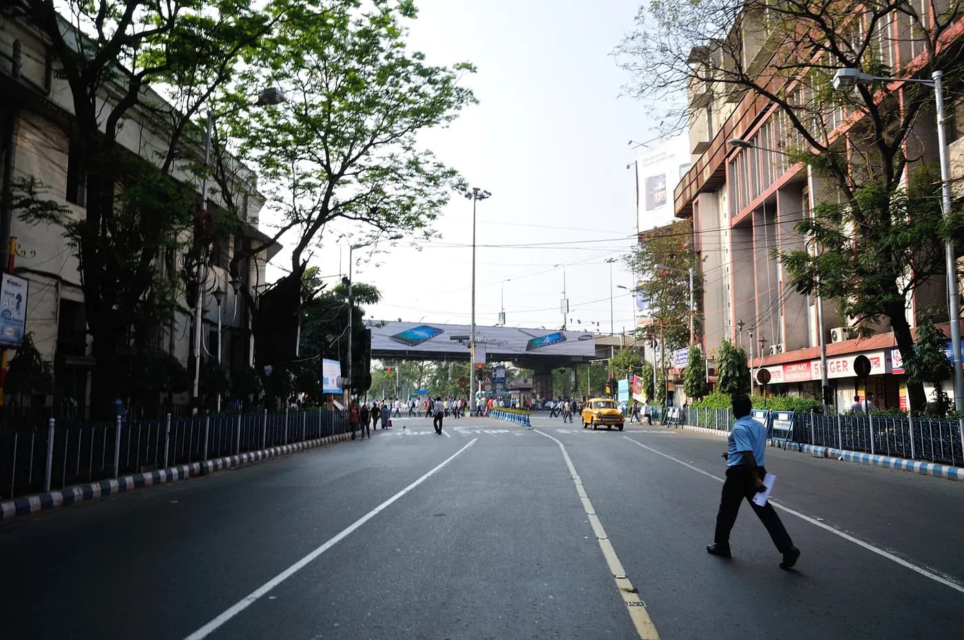 Park Street at Chowringhee crossing