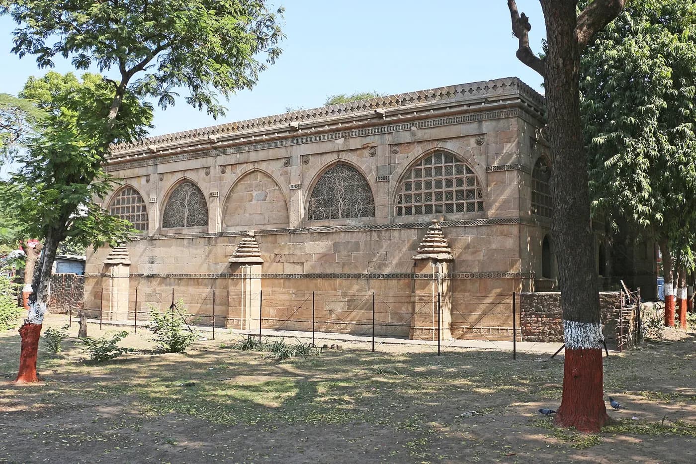 Sidi Saiyyed Mosque near Ahmedabad — top place to explore on a Hire N Ride trip
