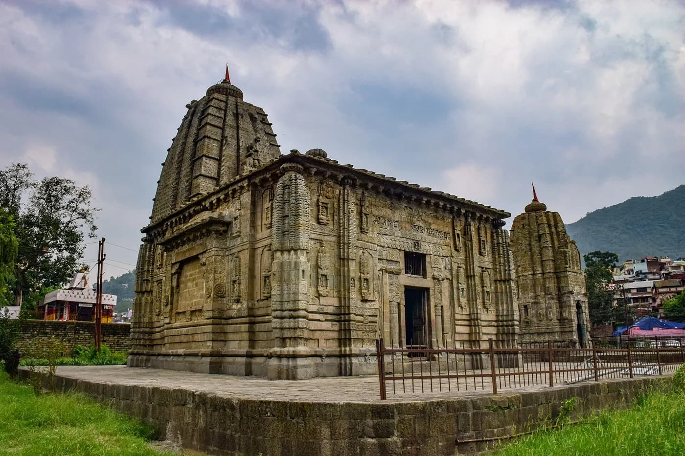 Panchvaktra Temple near Mandi — top place to explore on a Hire N Ride trip