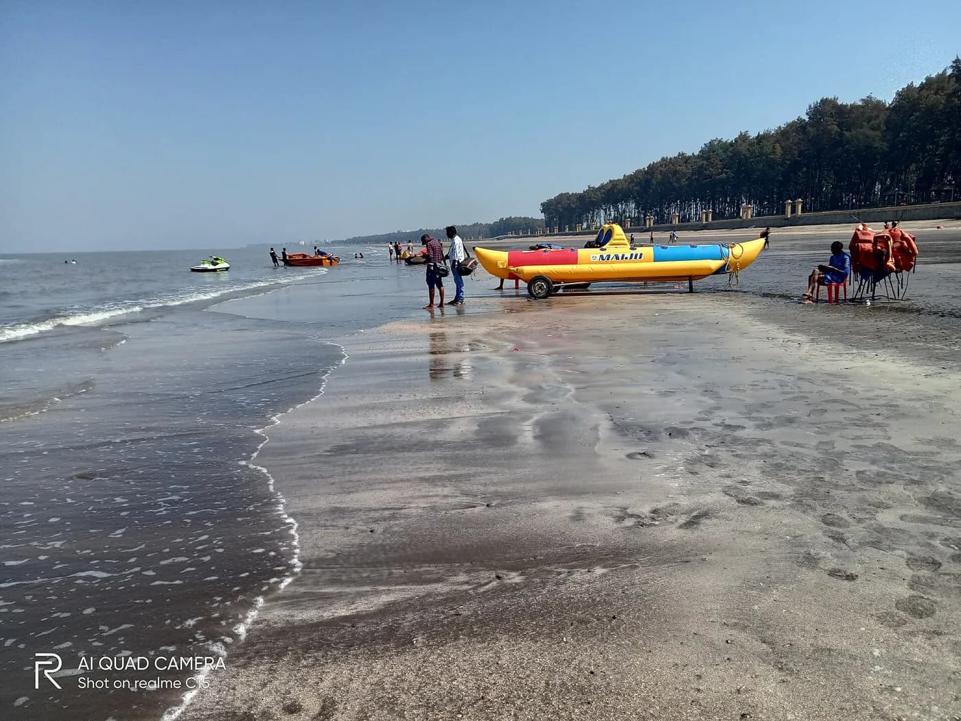 Jampore Shore near Daman — top place to explore on a Hire N Ride trip