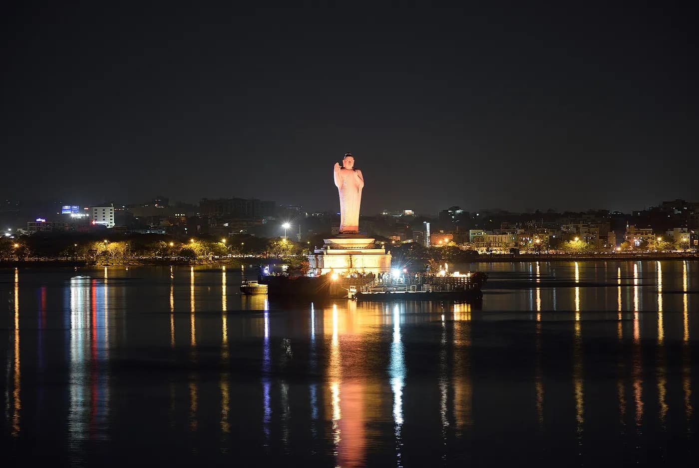 Hussain Sagar near Hyderabad — top place to explore on a Hire N Ride trip