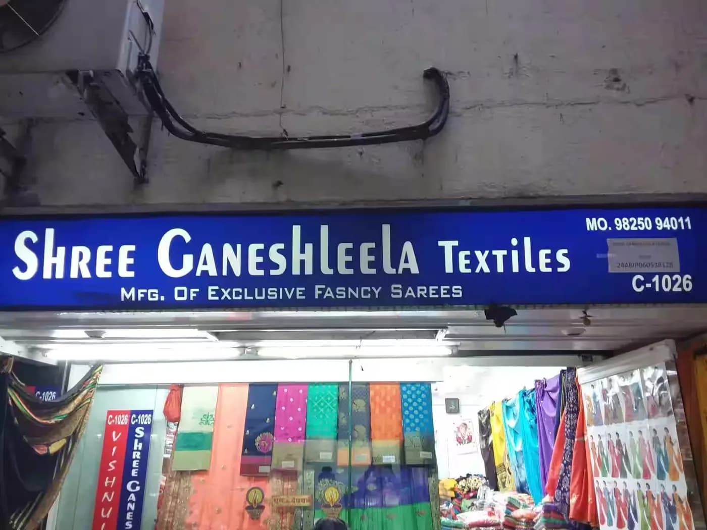 Textile Market Ride in Surat — things to do on a Hire N Ride trip