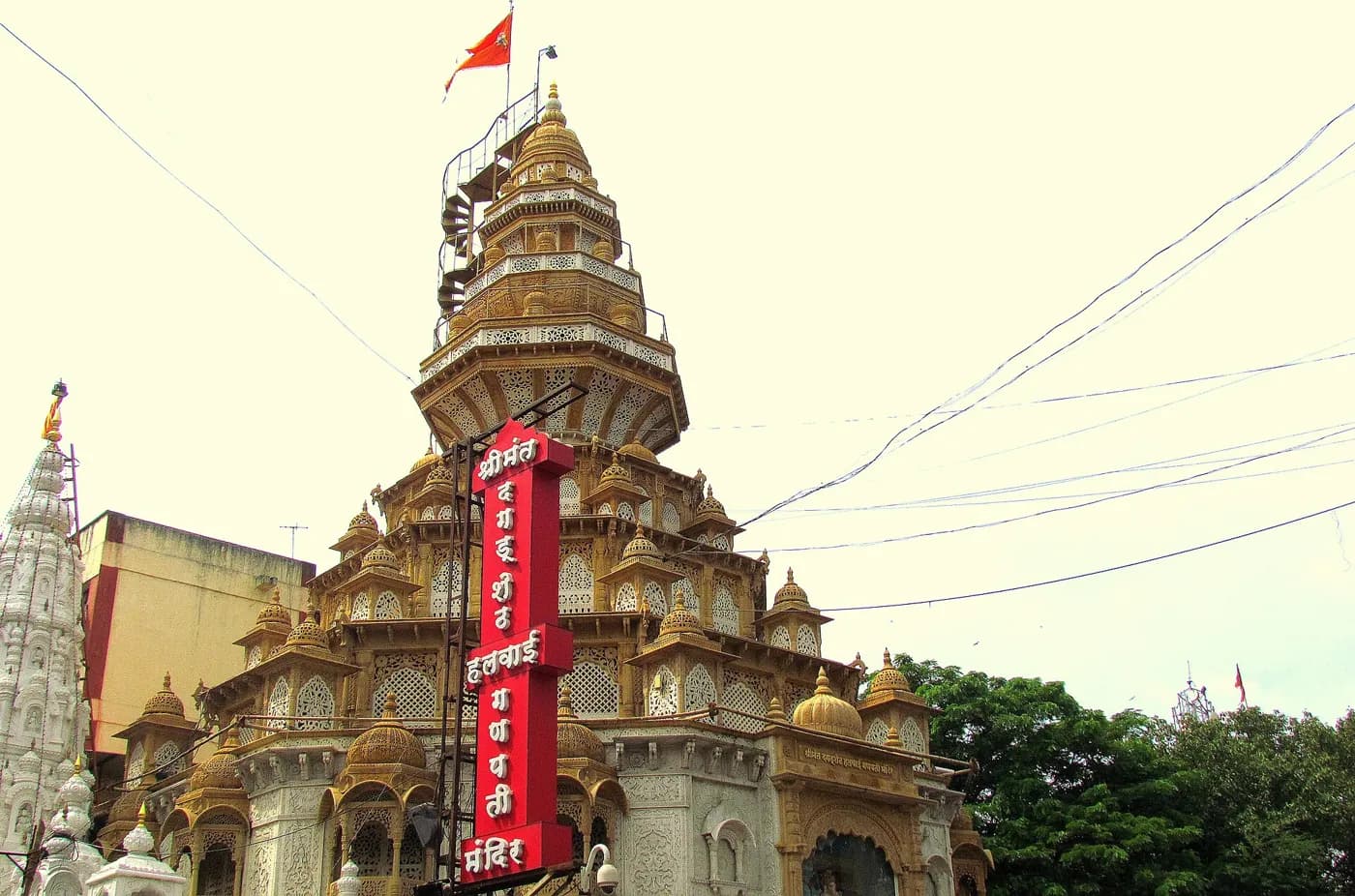 Dagdusheth Halwai Ganapati near Pune — top place to explore on a Hire N Ride trip