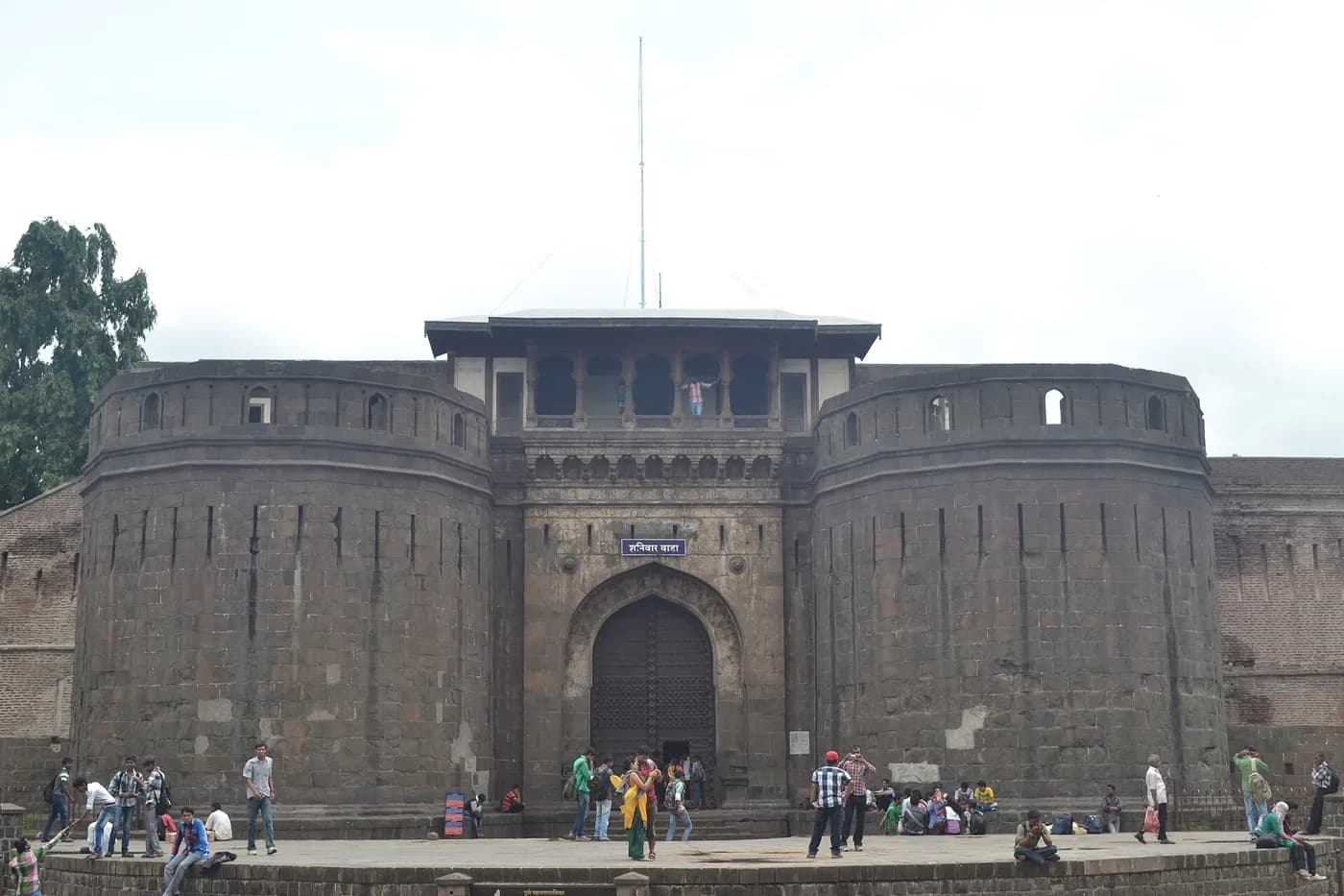 Shaniwar Wada near Pune — top place to explore on a Hire N Ride trip