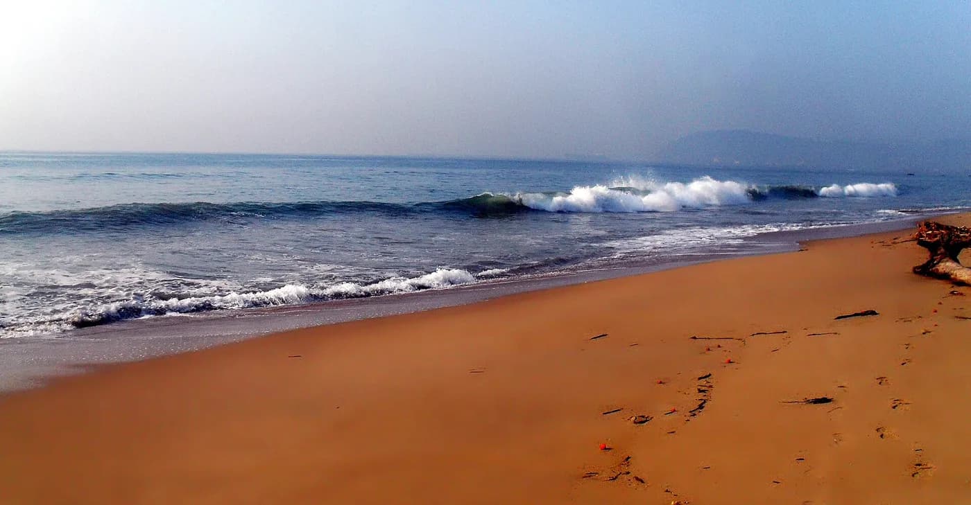 RK Beach near Visakhapatnam — top place to explore on a Hire N Ride trip