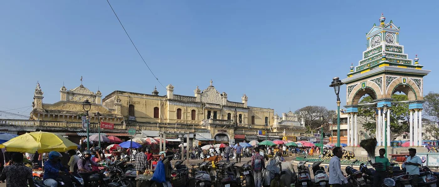 Devaraja Market near Mysore — top place to explore on a Hire N Ride trip