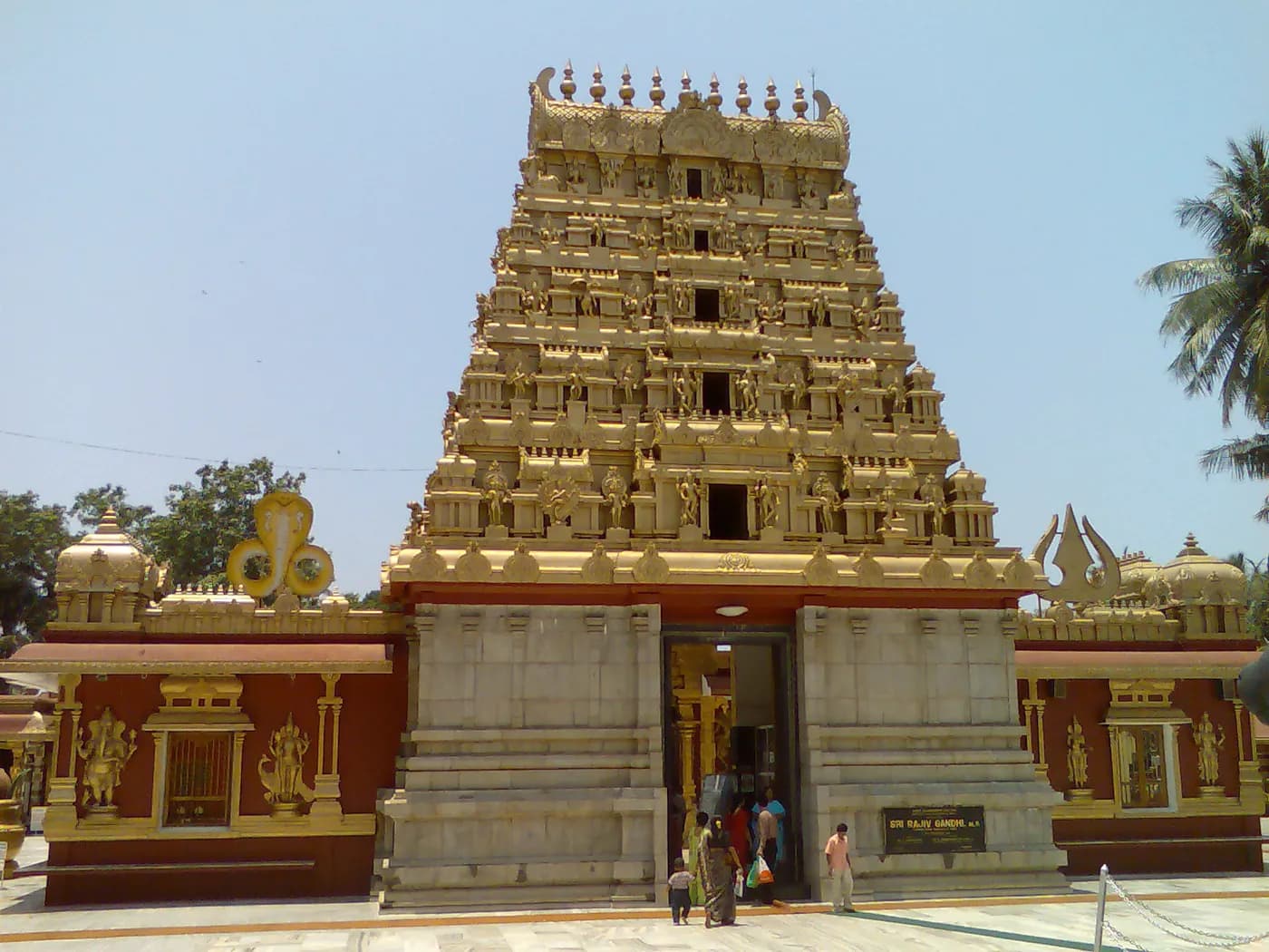 Kudroli Gokarnanatha Temple near Mangalore — top place to explore on a Hire N Ride trip