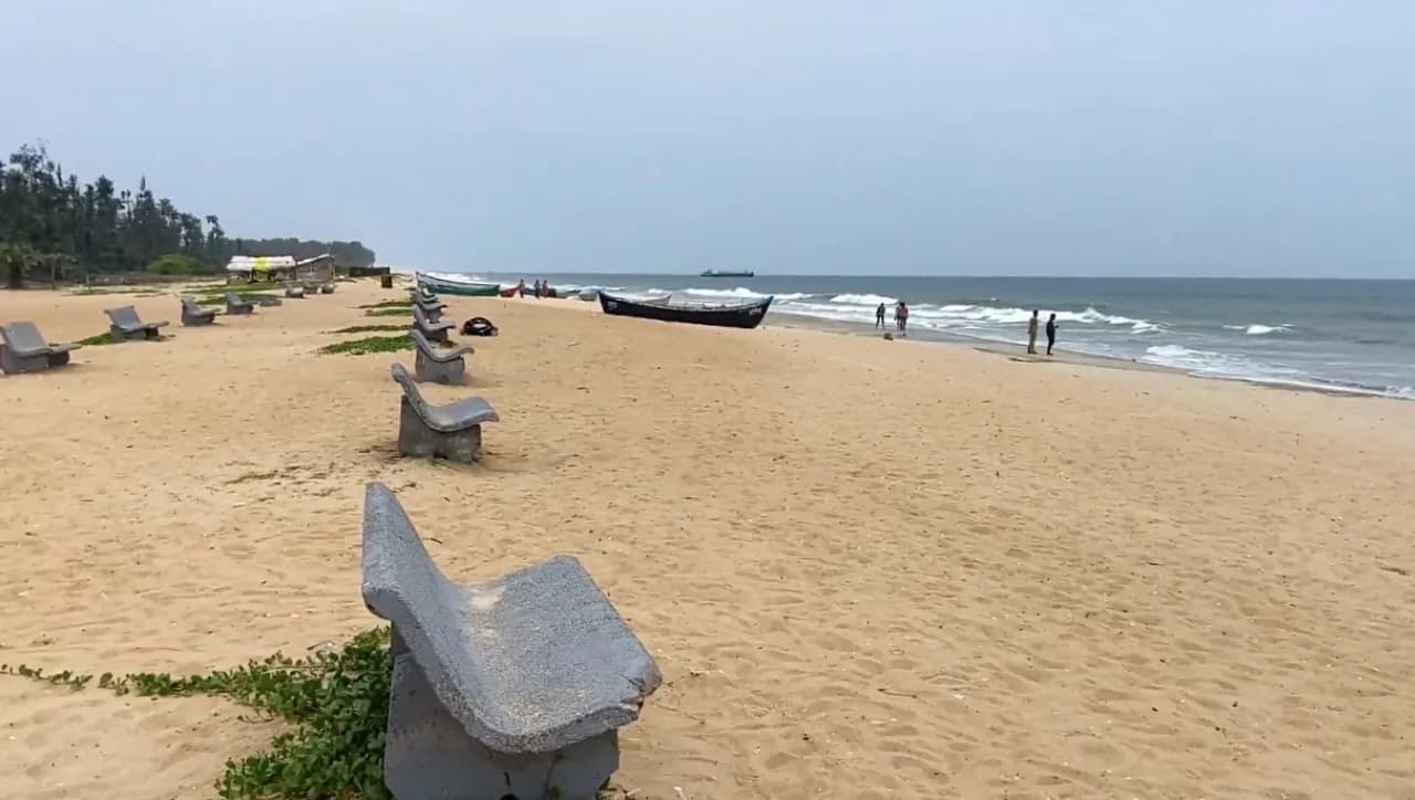 Tannirbhavi Beach near Mangalore — top place to explore on a Hire N Ride trip