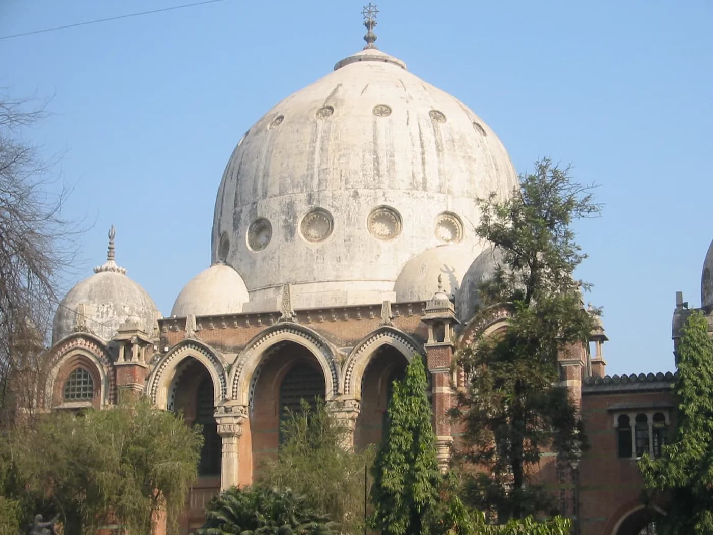 Dome of the Faculty of Arts, MS University