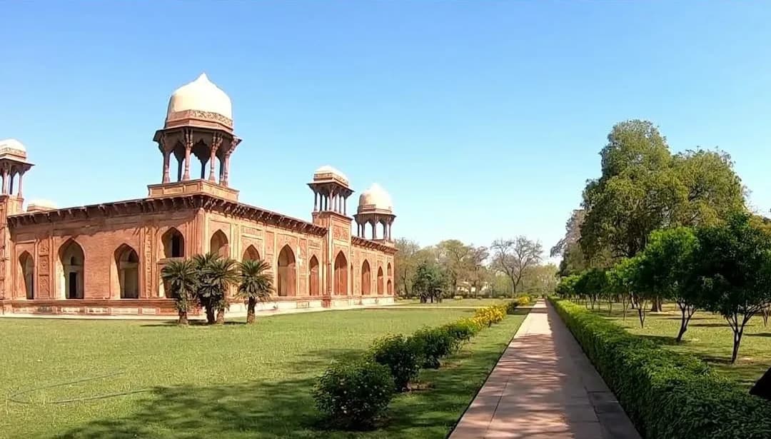 Tomb of Mariam-uz-Zamani at Sikandra
