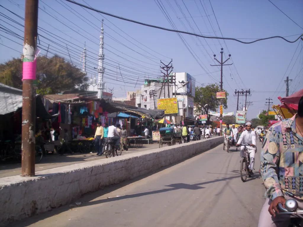 Busy street in Moradabad