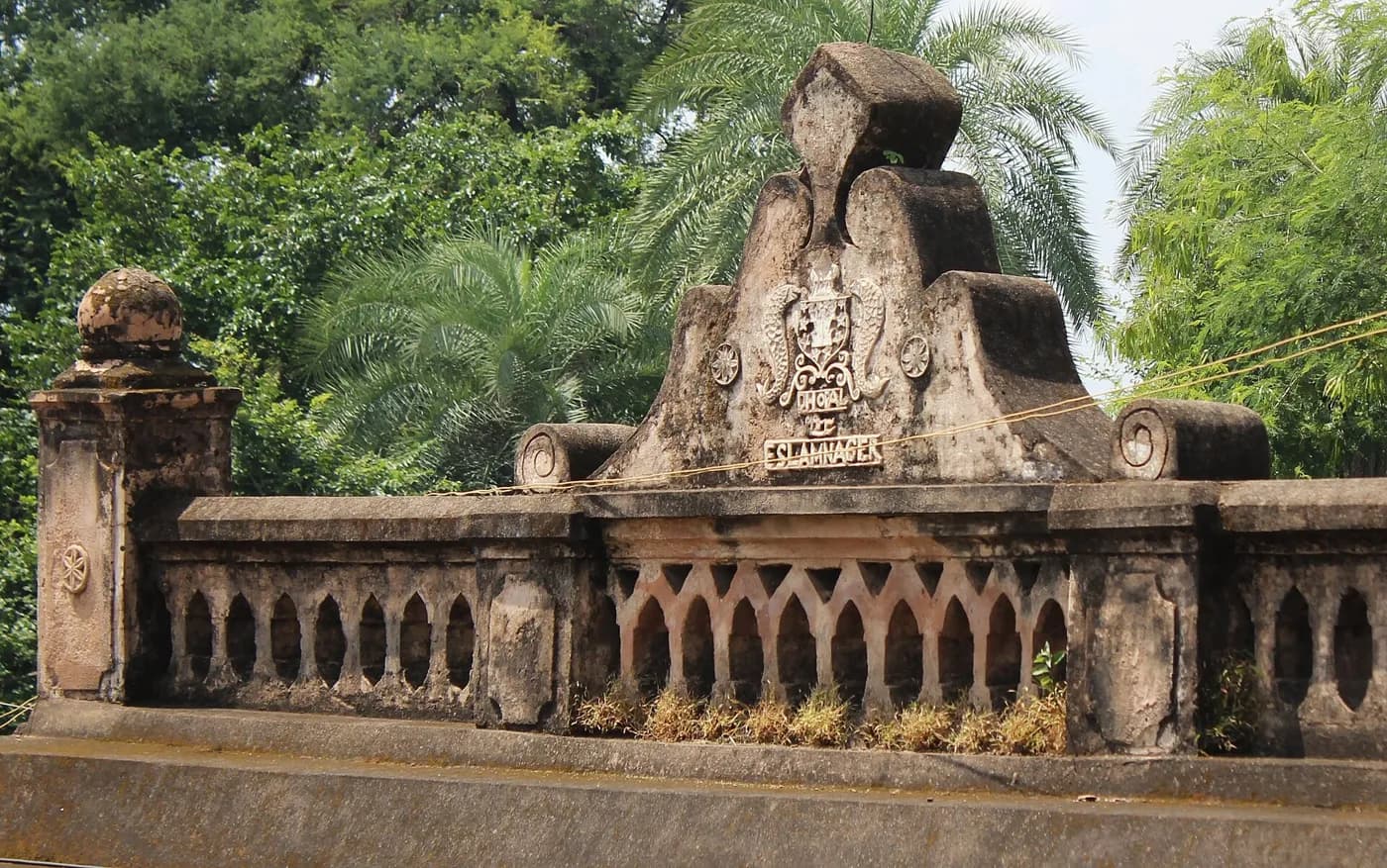 Islamnagar Fort in Bhopal — things to do on a Hire N Ride trip