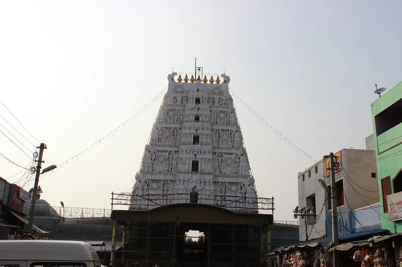 Sri Padmavathi Ammavari Temple, Tiruchanur near Tirupati — top place to explore on a Hire N Ride trip