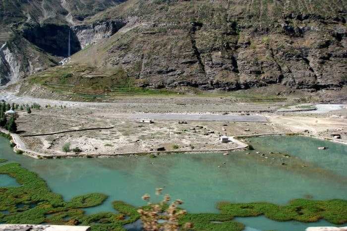 Sissu - Scenic mountain village