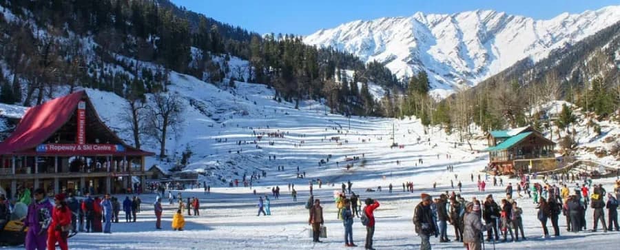 Scenic drive through Solang Valley