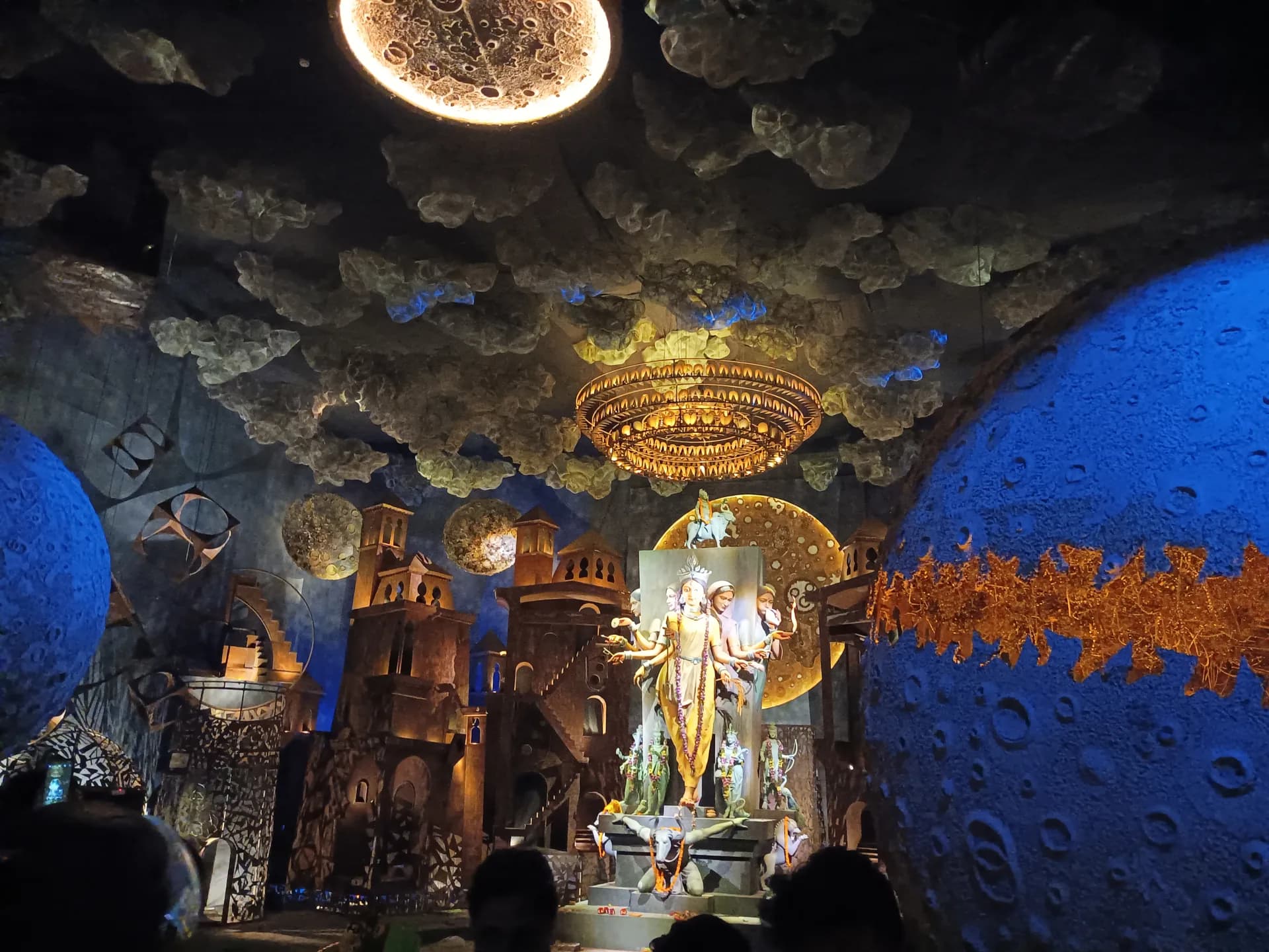 Durga Puja 2026 in Kolkata: Self-Drive Car Pandal Guide