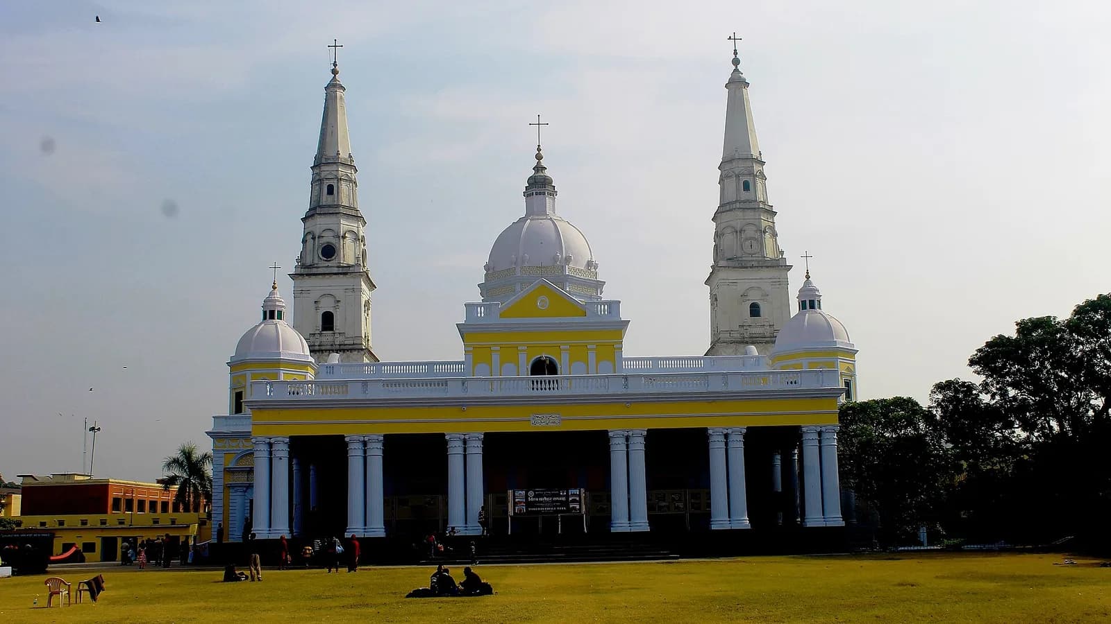 A Begum Who Led Her Own Army Built Sardhana's Basilica, 22 km from Meerut