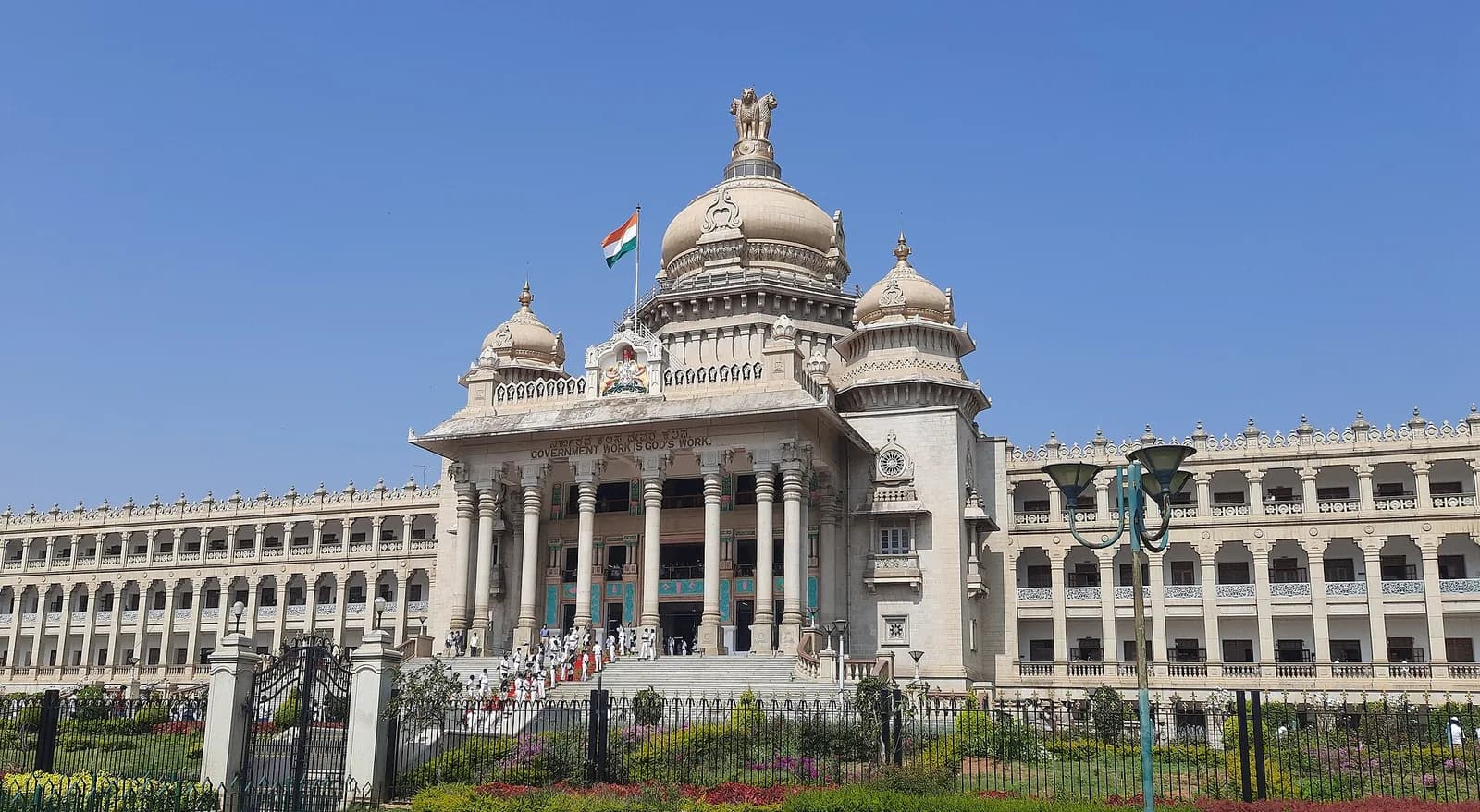 Bangalore Self-Drive Car Rental Guide: Nandi Hills, Lepakshi, Mysuru, Coorg and Hampi