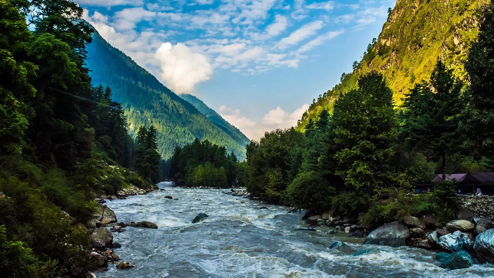 Manali to Kasol by Bike: About 80 km, Half a Day, One Turn at Bhuntar