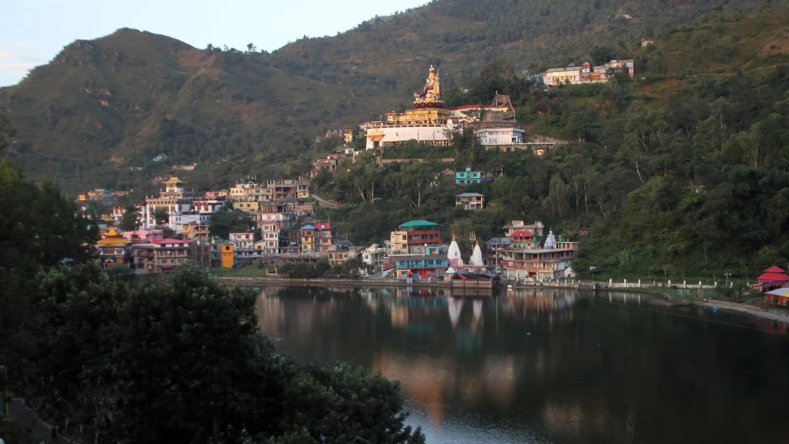 Three Faiths Share One Lake at Rewalsar, About 4 Hours by Car from Manali