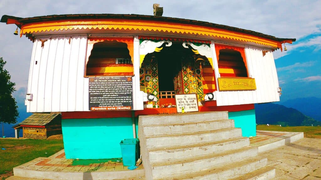 bijlimahadev temple