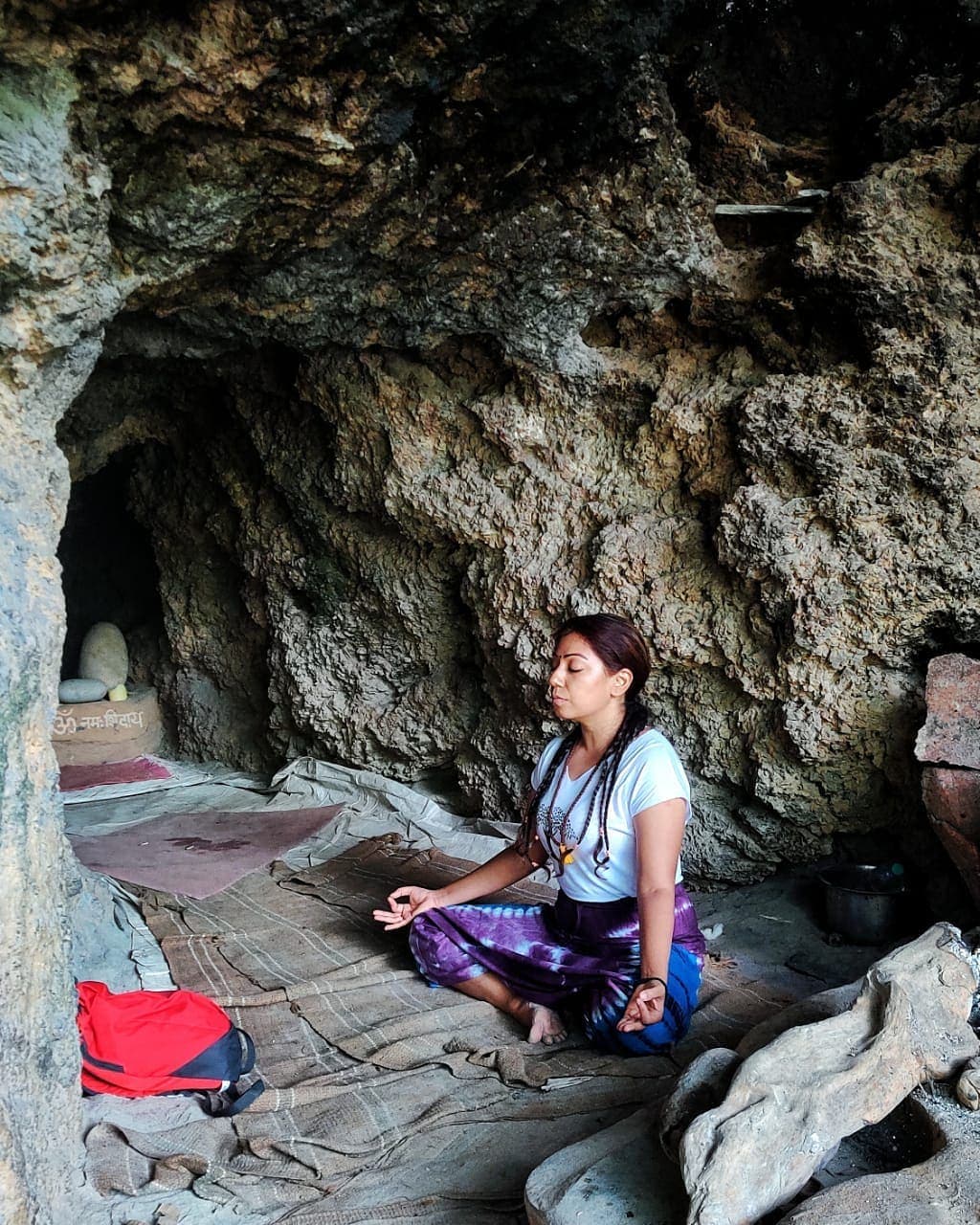 Vashishta Gufa (Cave)