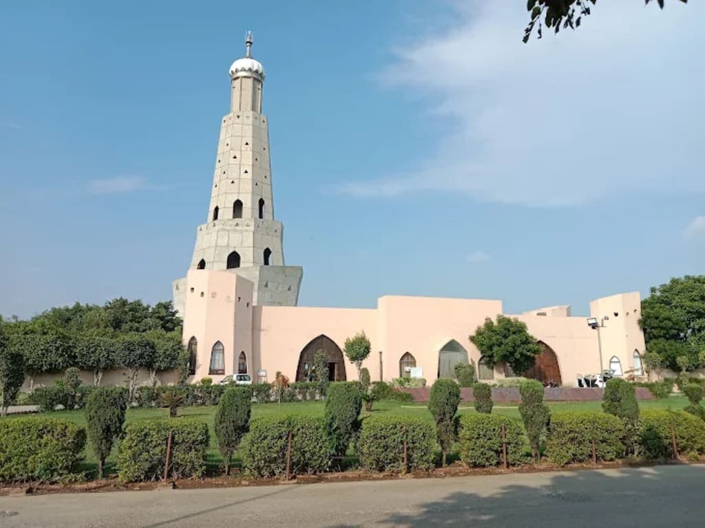 Chandigarh bike rental