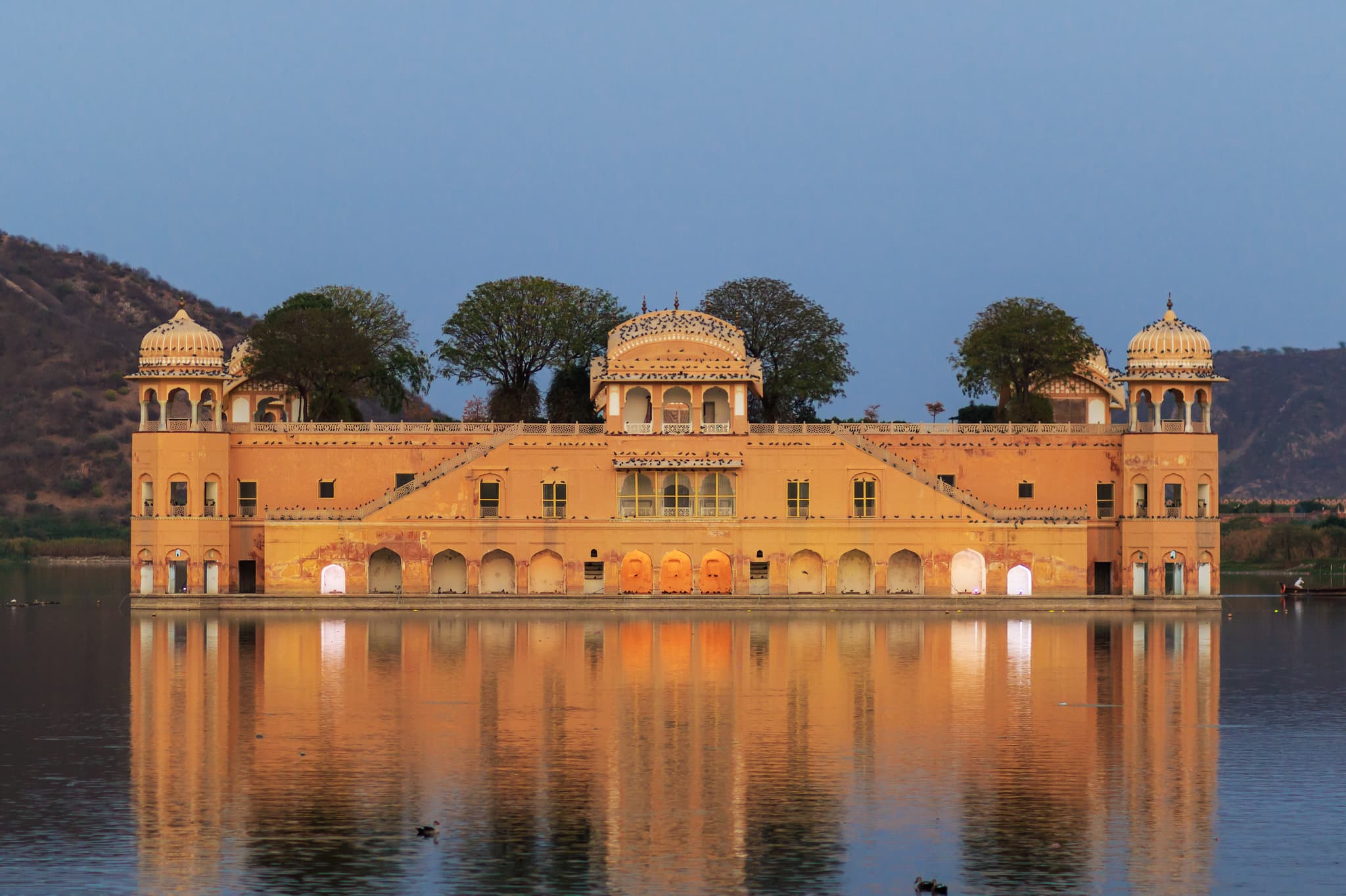Jal Mahal & Man Sagar Lake