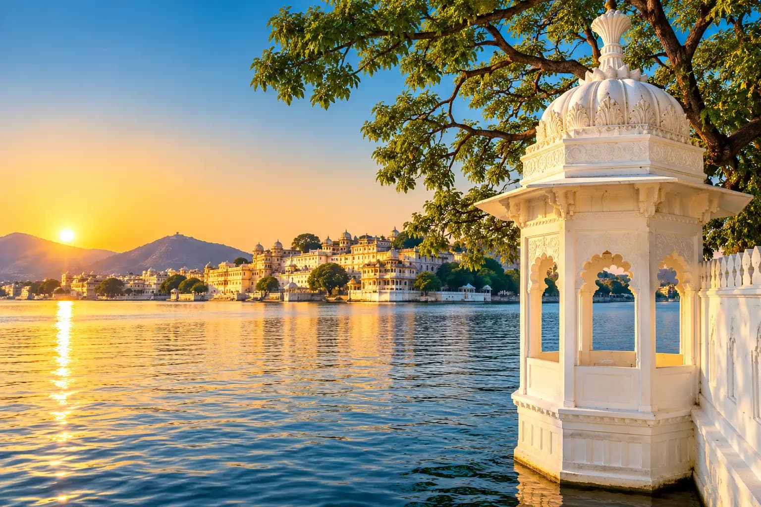 Udaipur car rental