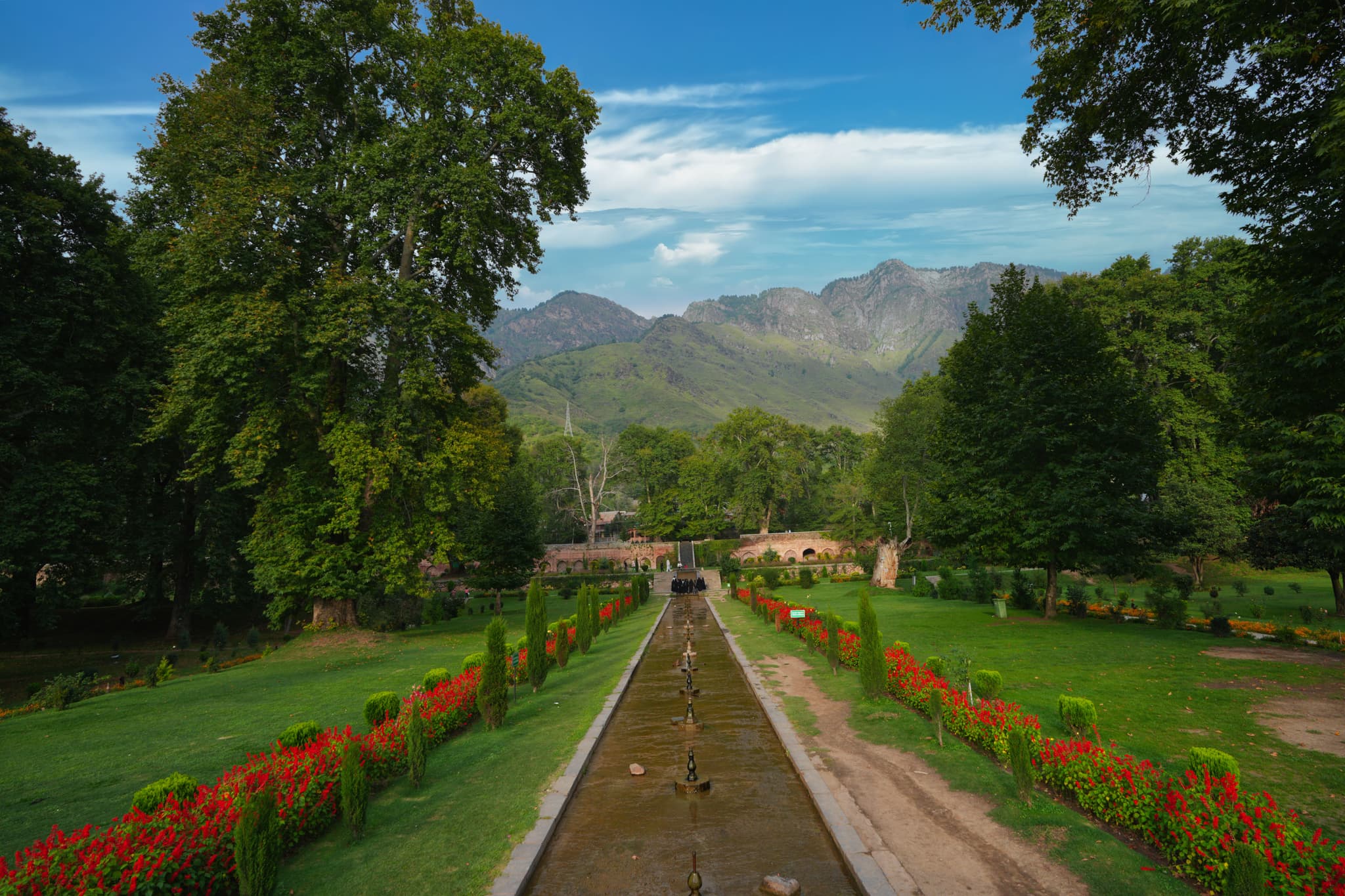 Mughal Gardens (Shalimar Bagh, Nishat Bagh, Chashma Shahi) near Srinagar — top place to explore on a Hire N Ride trip