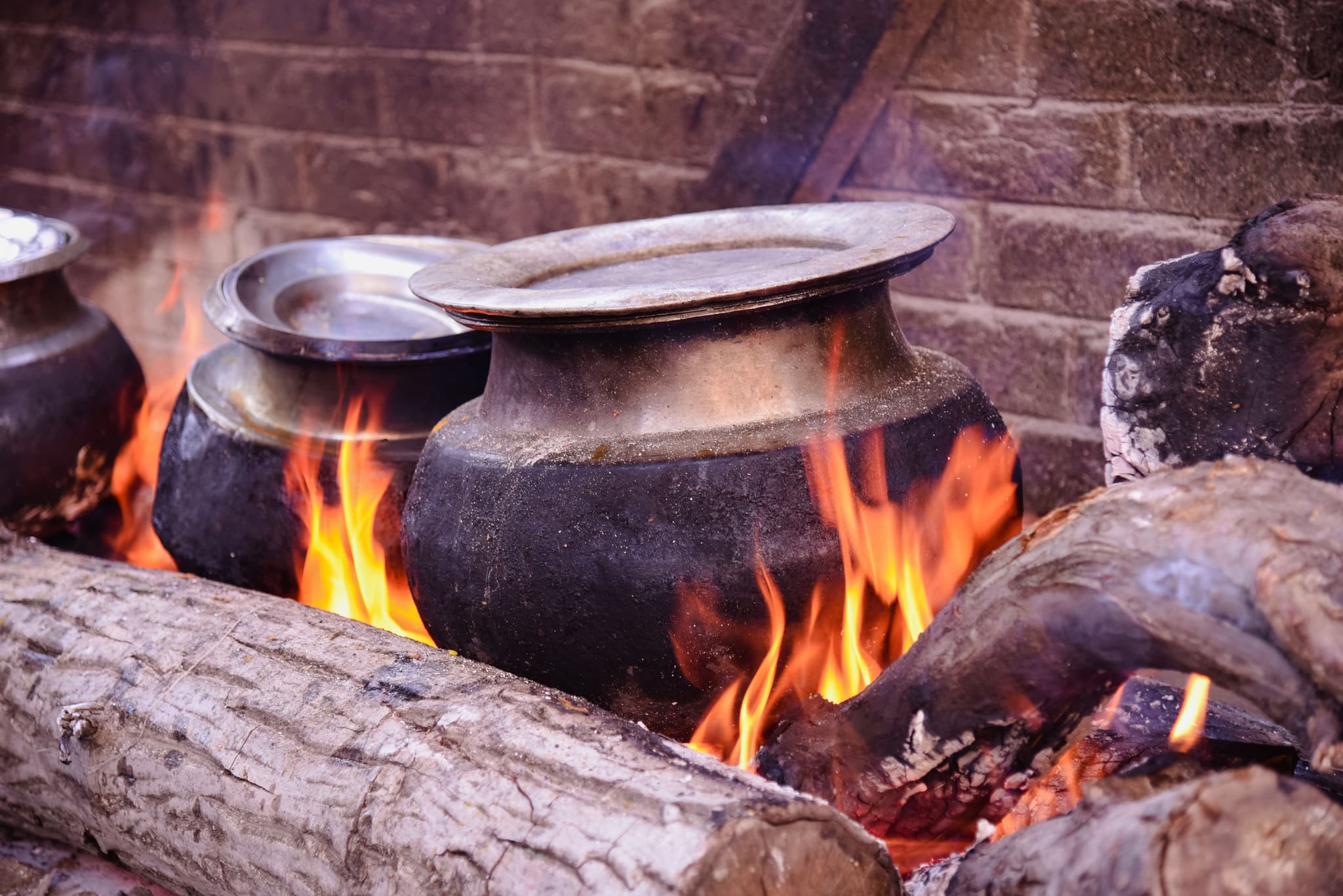 Savour Authentic Kashmiri Wazwan in Srinagar — things to do on a Hire N Ride trip