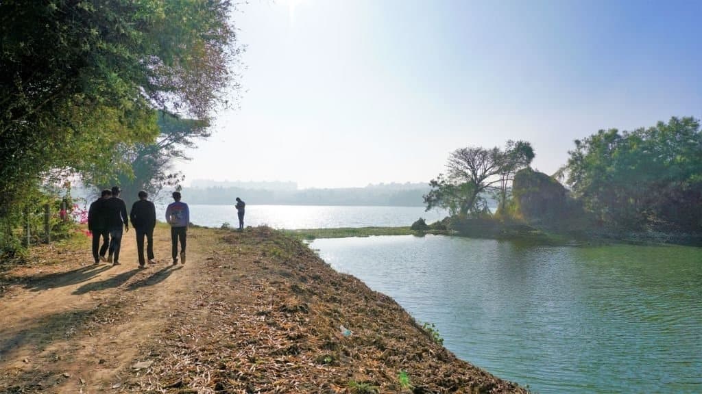 Capture Memories at Futala Lake with Your Family Car Rental Nagpur in Nagpur — things to do on a Hire N Ride trip