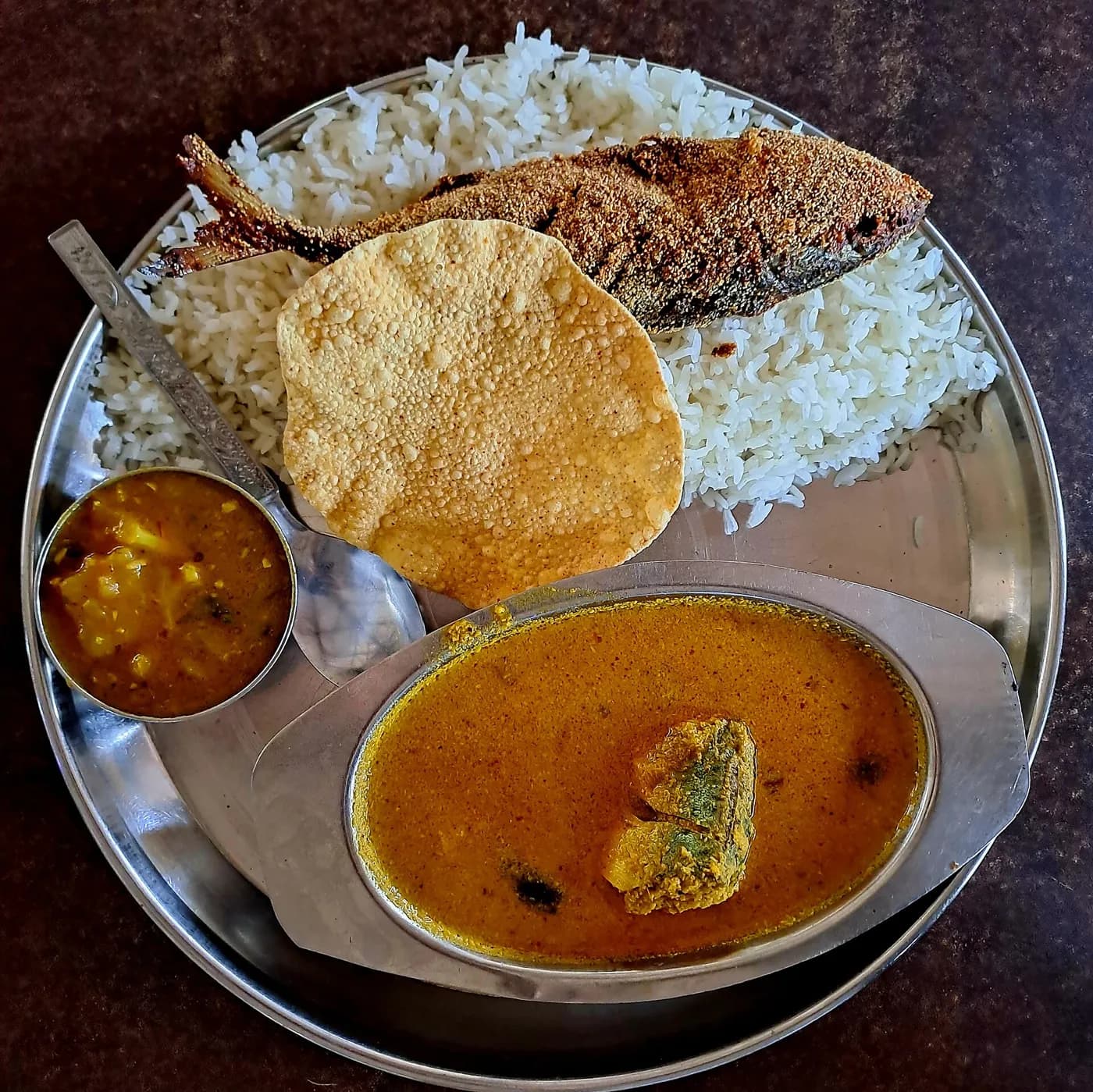 Fresh Seafood in Daman — things to do on a Hire N Ride trip