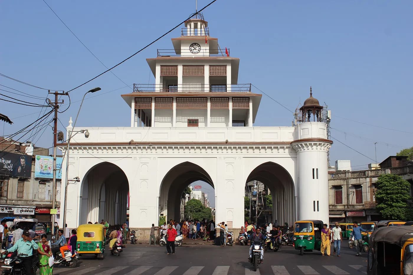 Mandvi Gate in Vadodara — things to do on a Hire N Ride trip