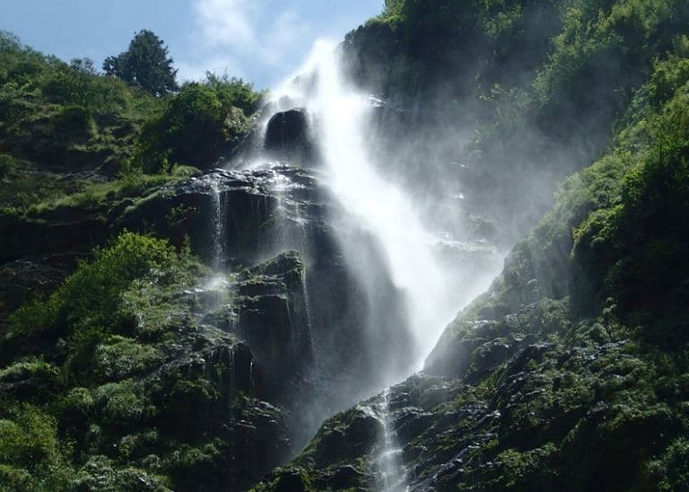 Easy Waterfall Treks